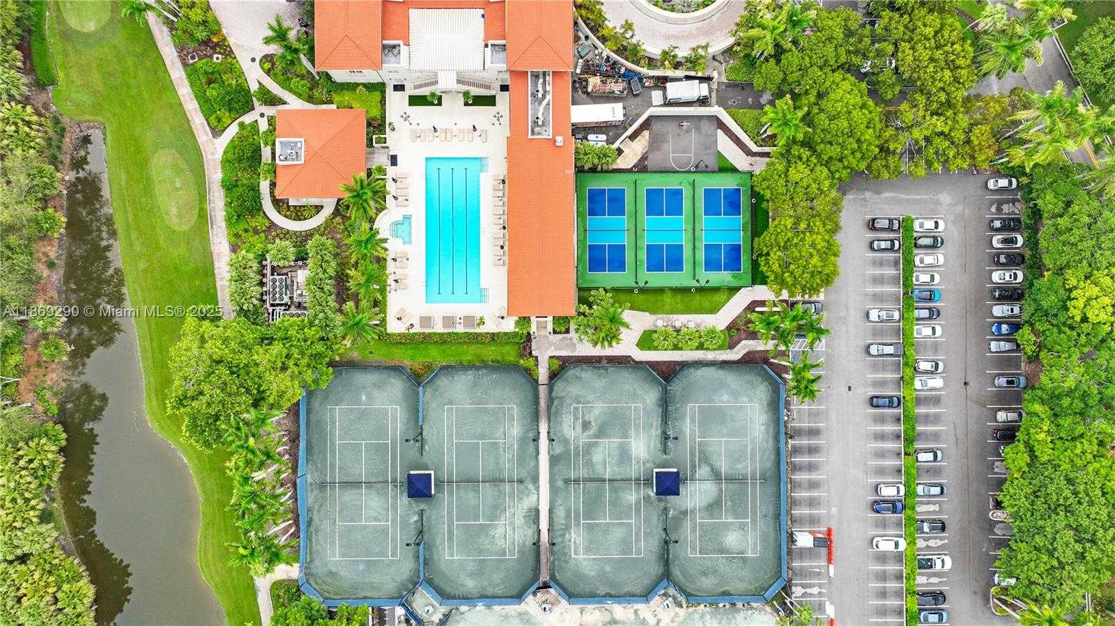 Small Image of 13671 DEERING BAY DR, Coral Gables Number 62