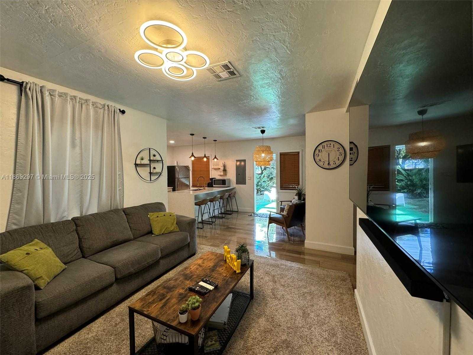 Small Image of 207 SOUTH WEST 11TH STREET, Fort Lauderdale Number 15