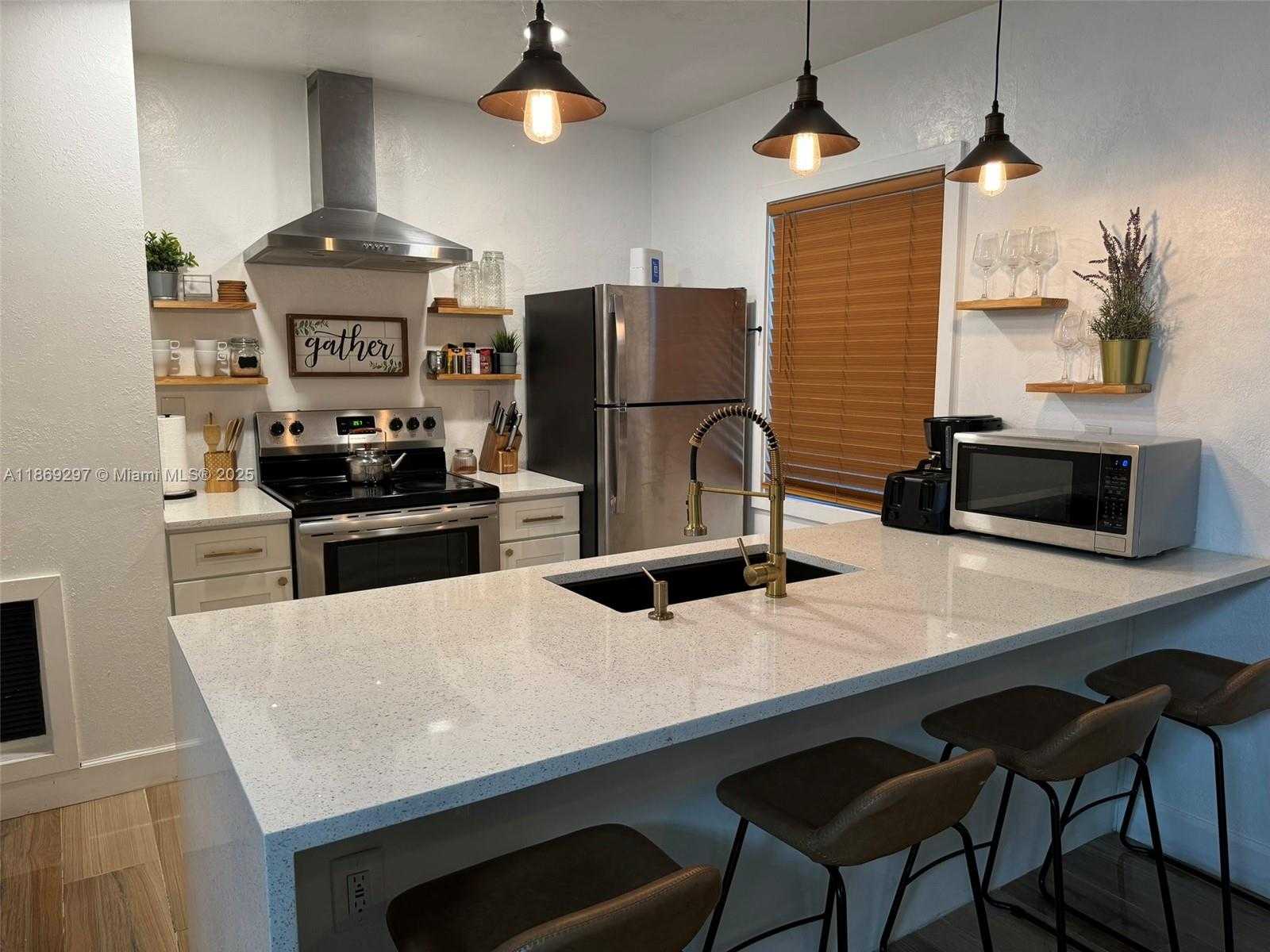 Small Image of 207 SOUTH WEST 11TH STREET, Fort Lauderdale Number 30