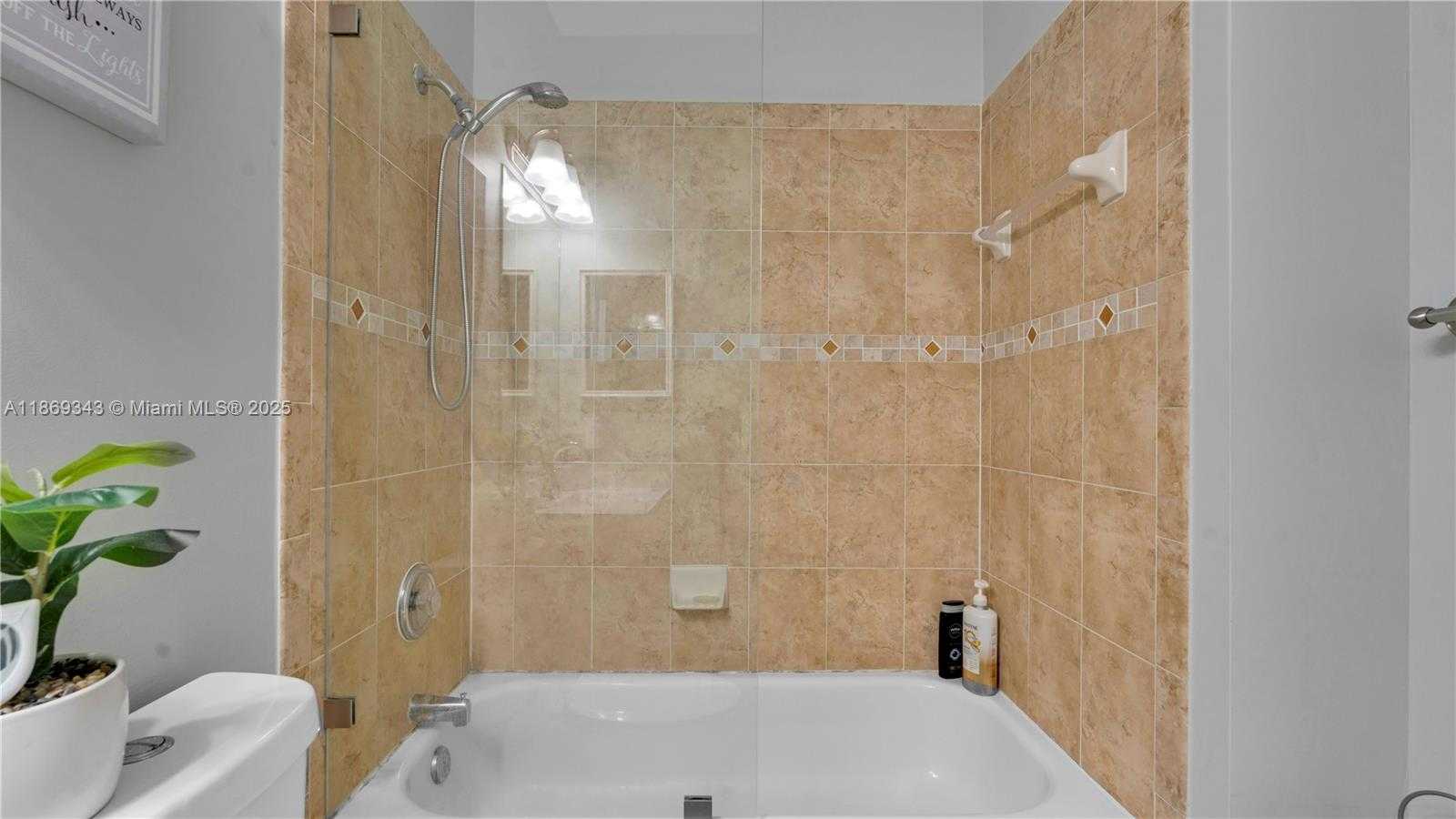 Small Image of 23813 SOUTH WEST 108TH CT, Homestead Number 17