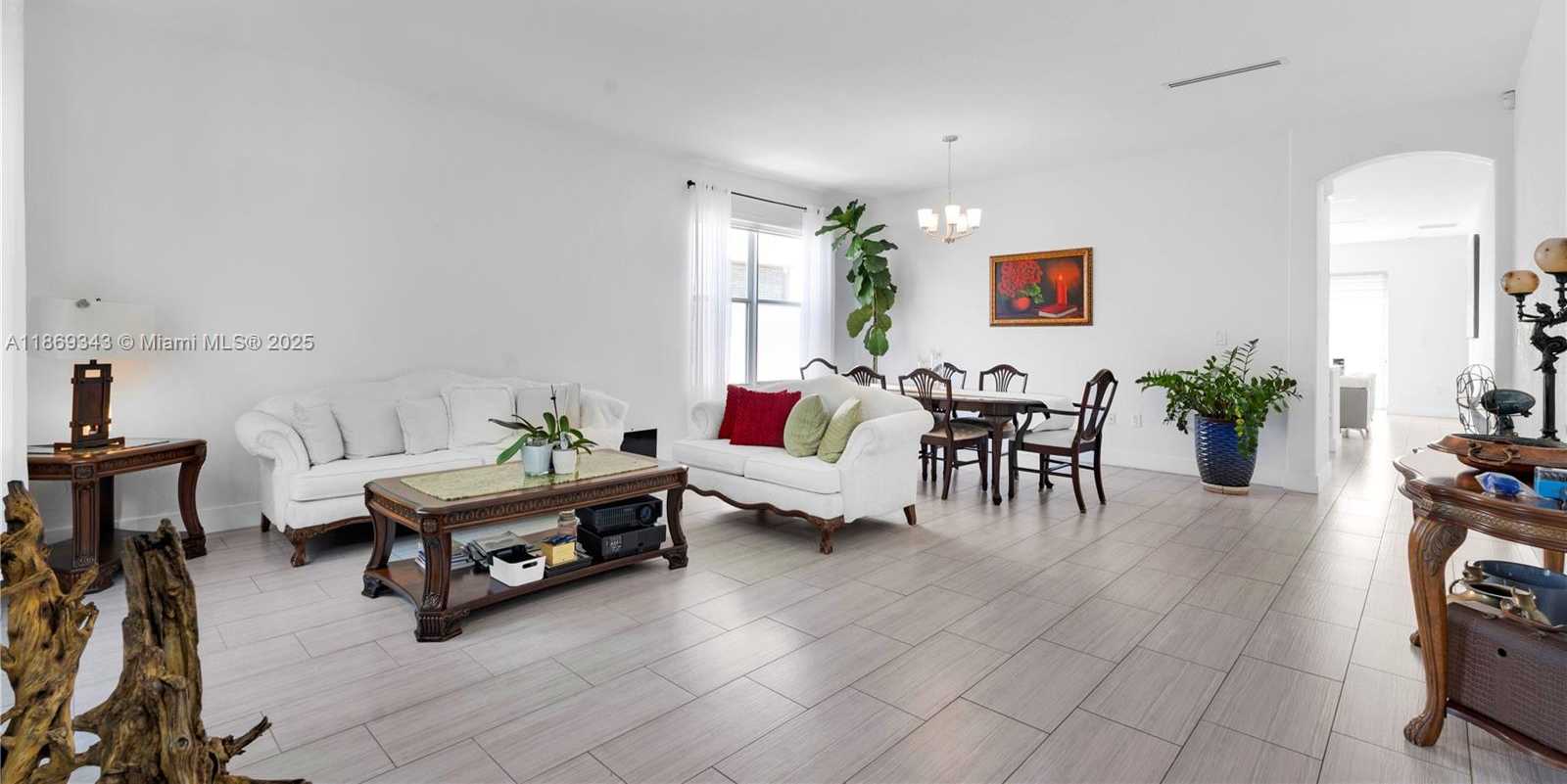 Small Image of 23813 SOUTH WEST 108TH CT, Homestead Number 2