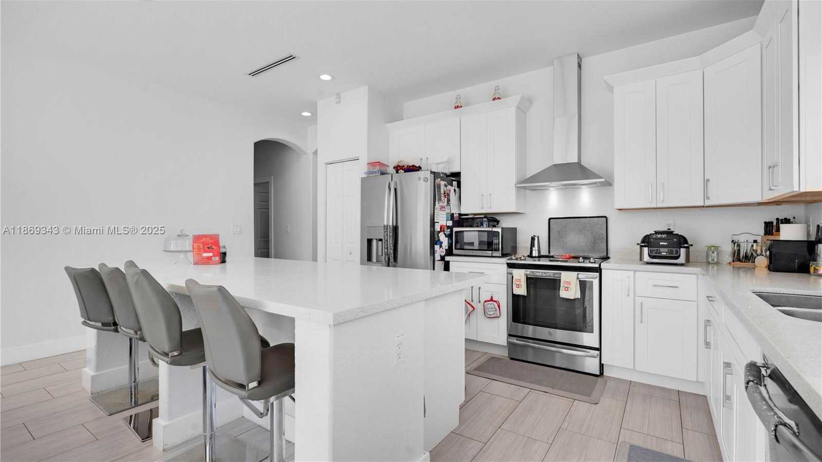 Small Image of 23813 SOUTH WEST 108TH CT, Homestead Number 24