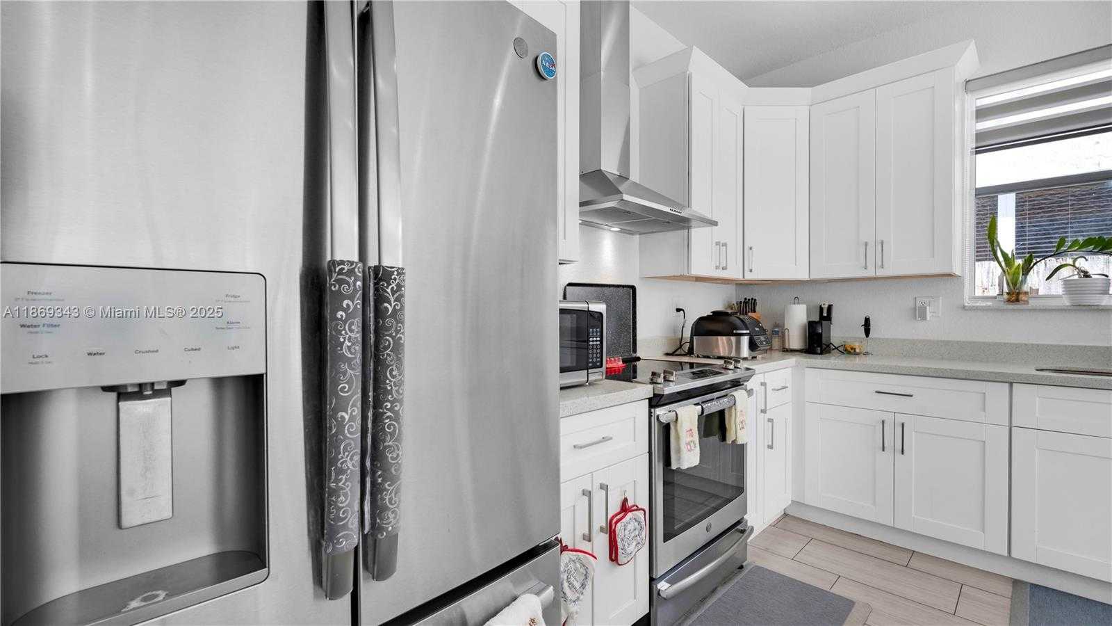 Small Image of 23813 SOUTH WEST 108TH CT, Homestead Number 27