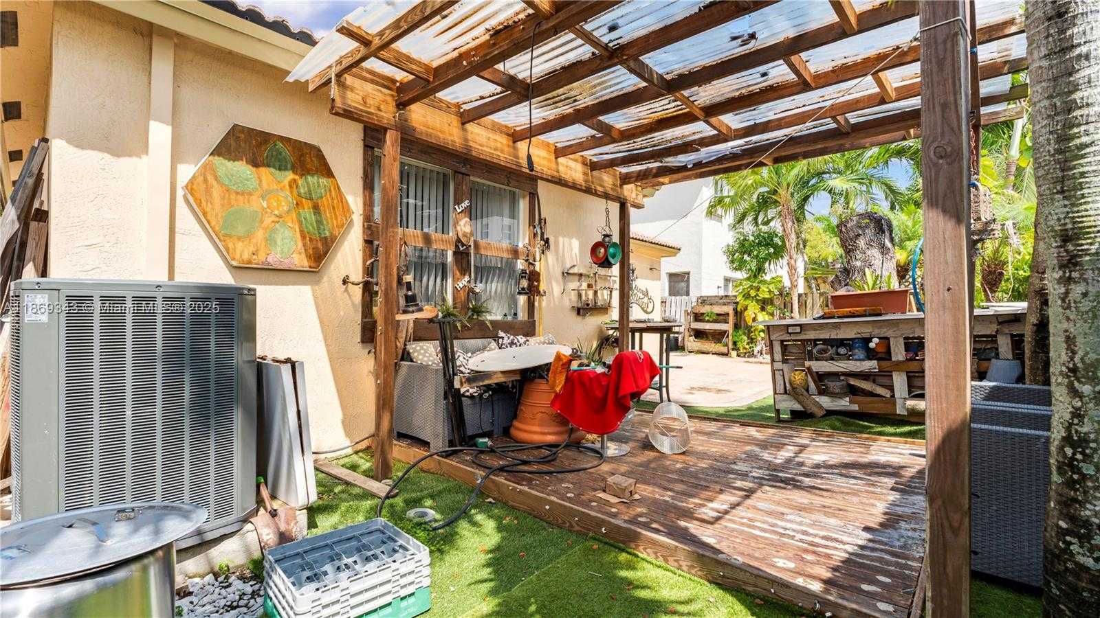 Small Image of 23813 SOUTH WEST 108TH CT, Homestead Number 40