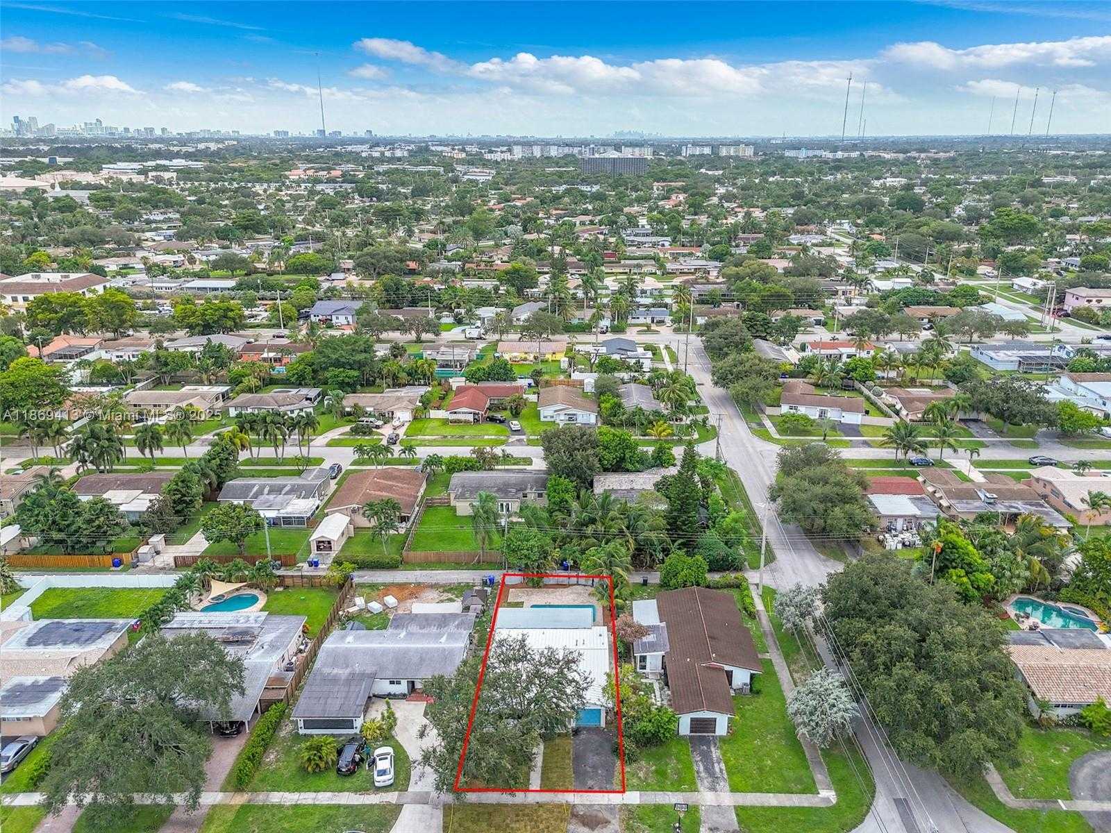 Small Image of 3920 HAYES ST, Hollywood Number 36