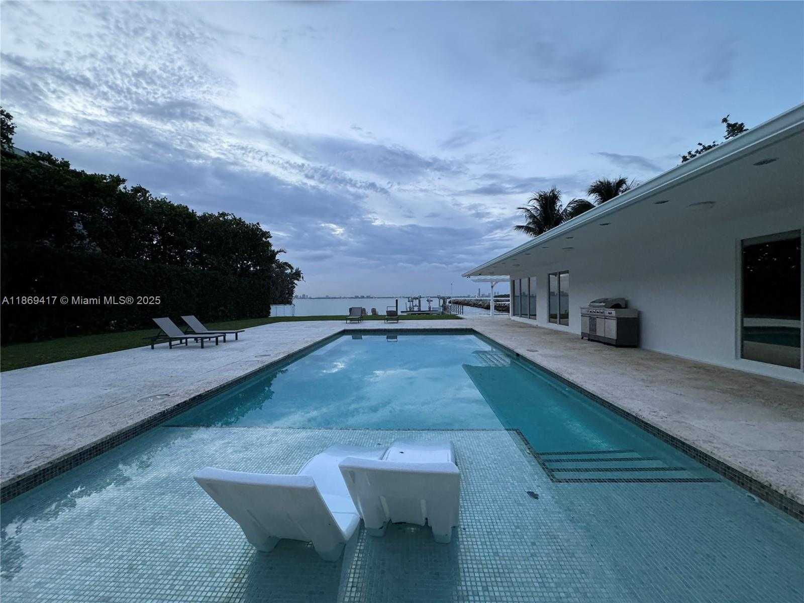 Small Image of 200 HARBOR DR, Key Biscayne Number 8