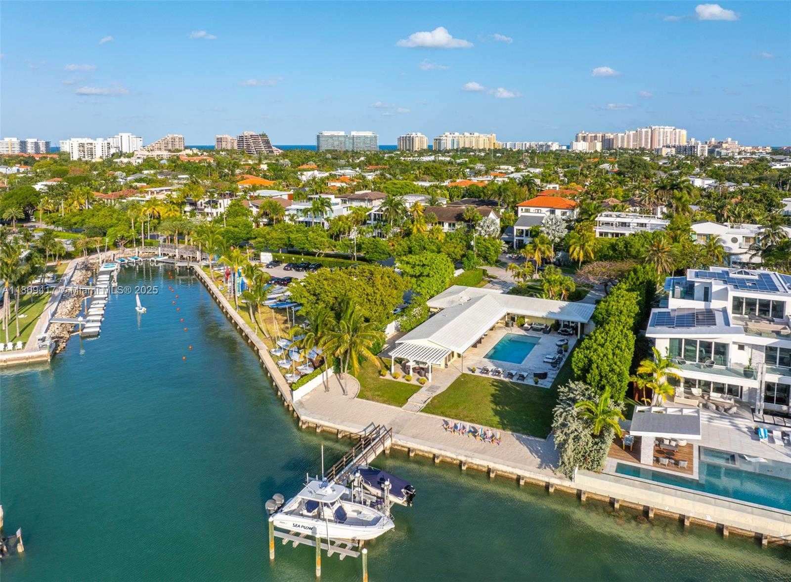 Small Image of 200 HARBOR DR, Key Biscayne Number 9