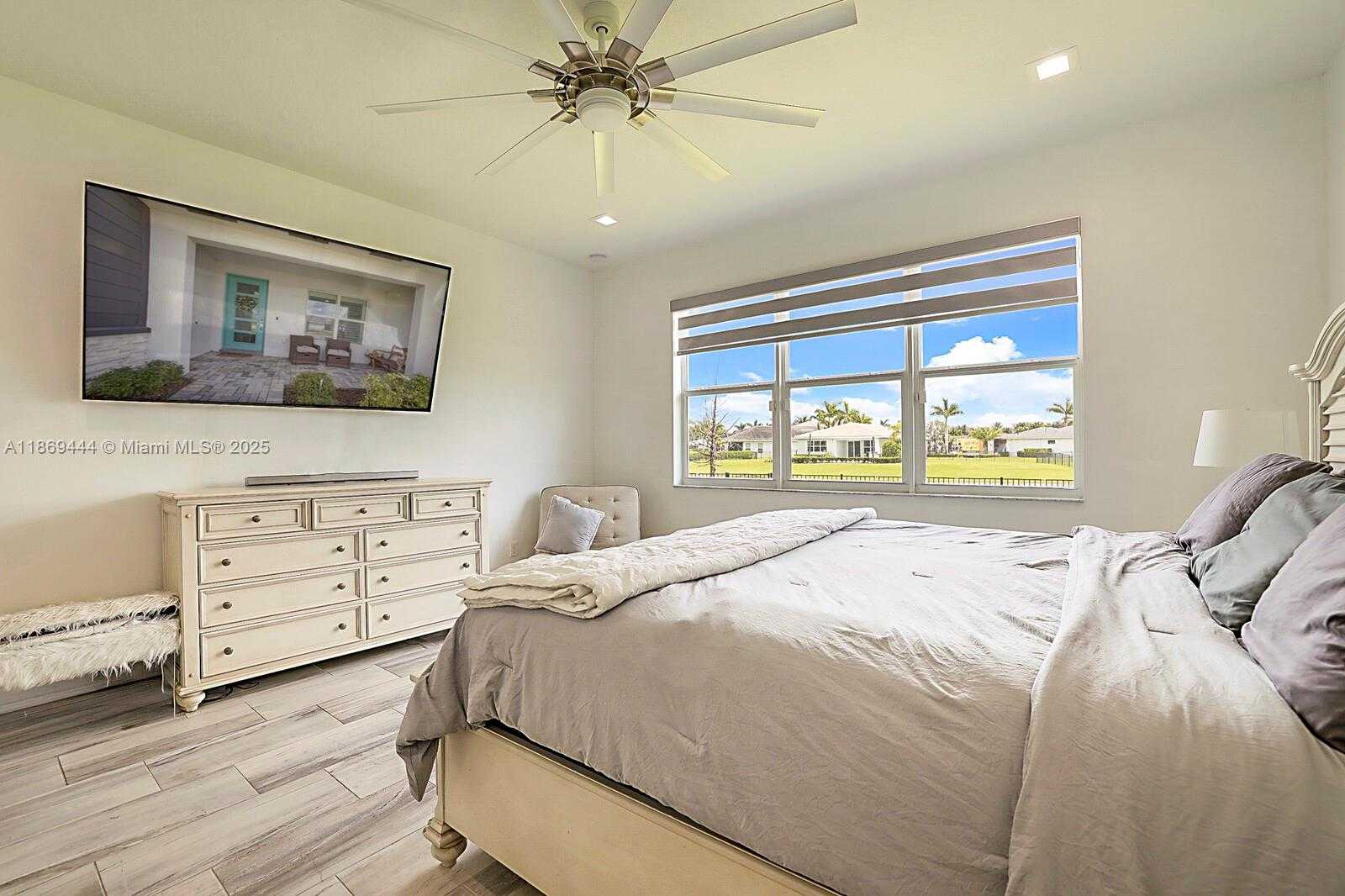 Small Image of 11428 SOUTH WEST LYRA DR, Port St. Lucie Number 15