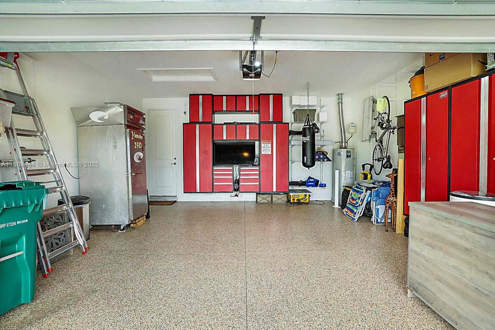 Small Image of 11428 SOUTH WEST LYRA DR, Port St. Lucie Number 29