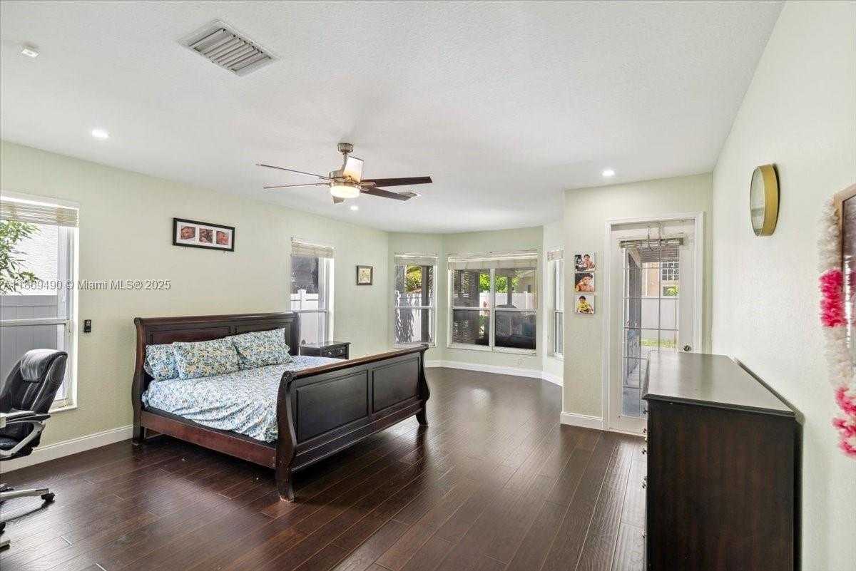 Small Image of 17956 SOUTH WEST 35TH DR, Miramar Number 22