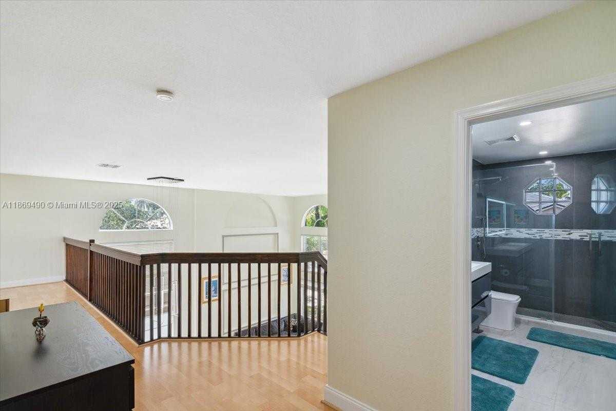 Small Image of 17956 SOUTH WEST 35TH DR, Miramar Number 35