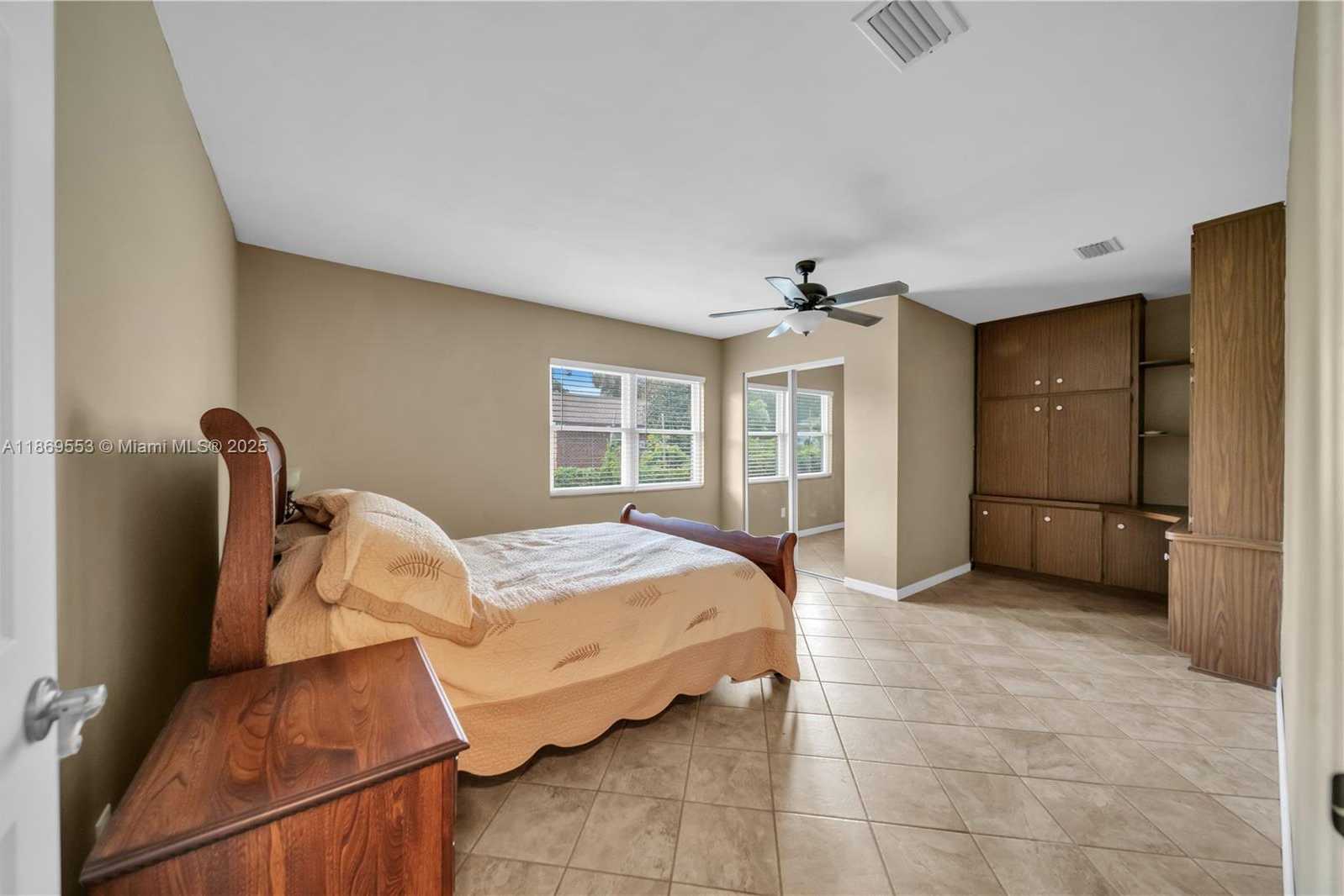 Small Image of 9431 LAKE MARION CREEK ROAD, Other City - In The State Of Florida Number 18