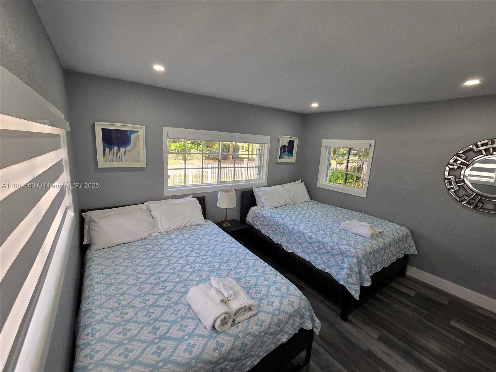 Small Image of 13895 NORTH EAST 11TH AVE, North Miami Number 14