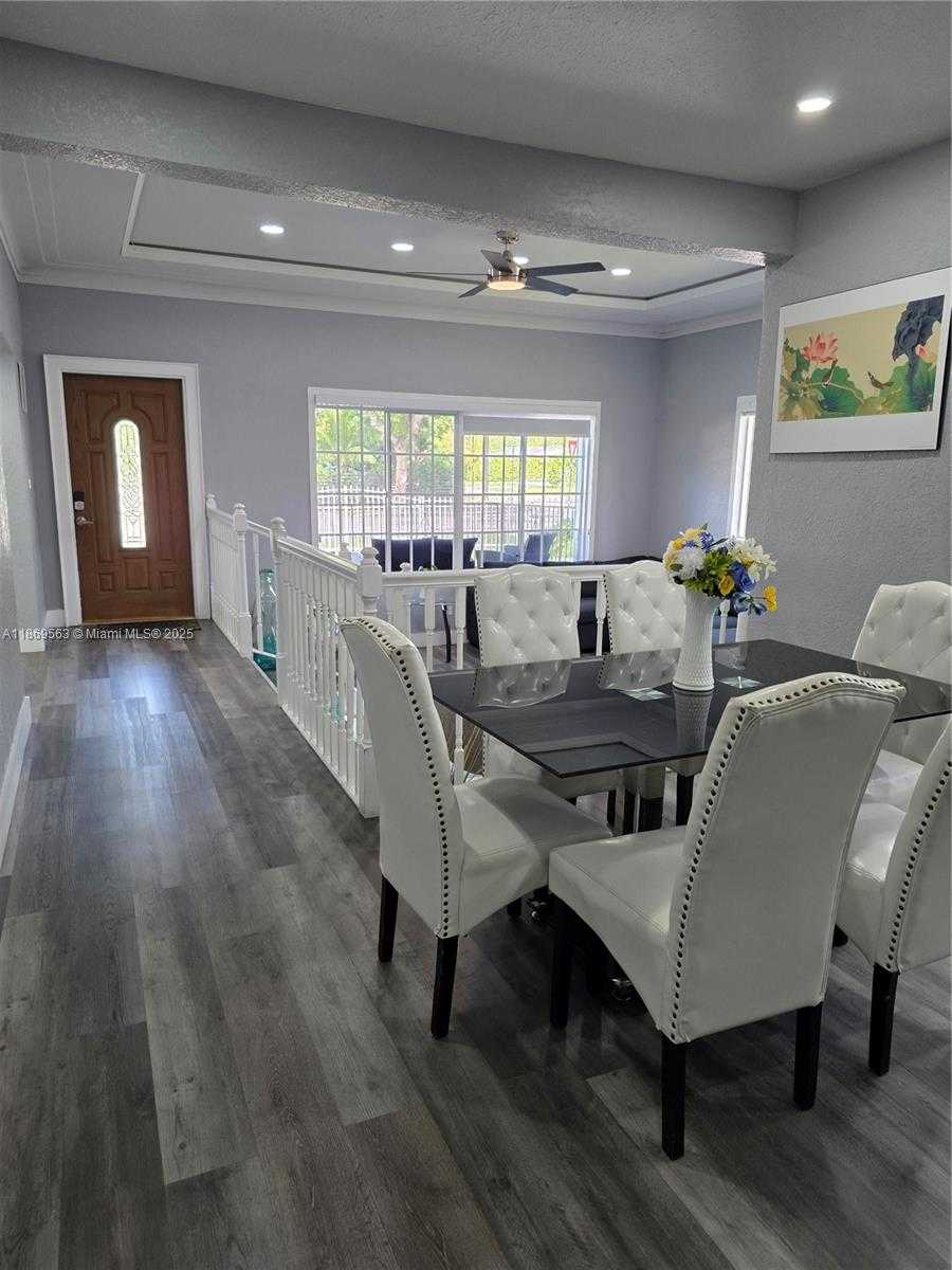 Small Image of 13895 NORTH EAST 11TH AVE, North Miami Number 25