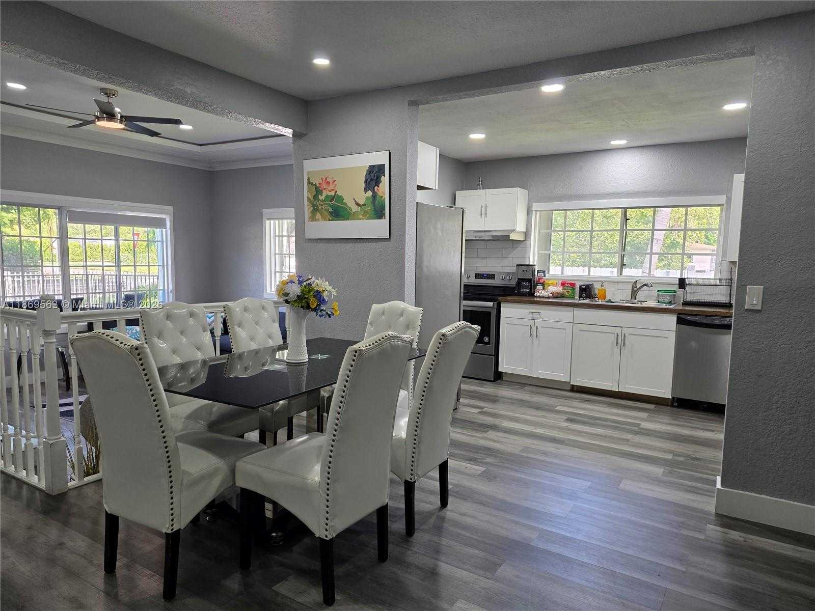 Small Image of 13895 NORTH EAST 11TH AVE, North Miami Number 28