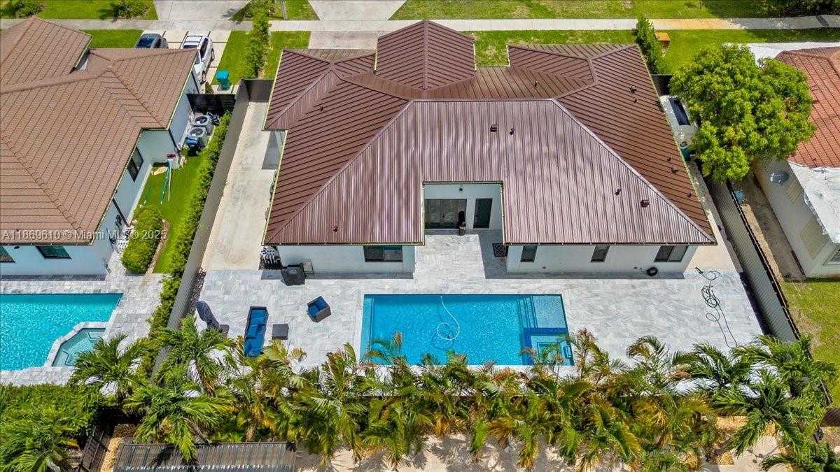 Small Image of 16234 SOUTH WEST 48 TERRACE, Miami Number 11