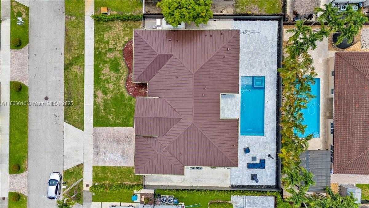 Small Image of 16234 SOUTH WEST 48 TERRACE, Miami Number 14