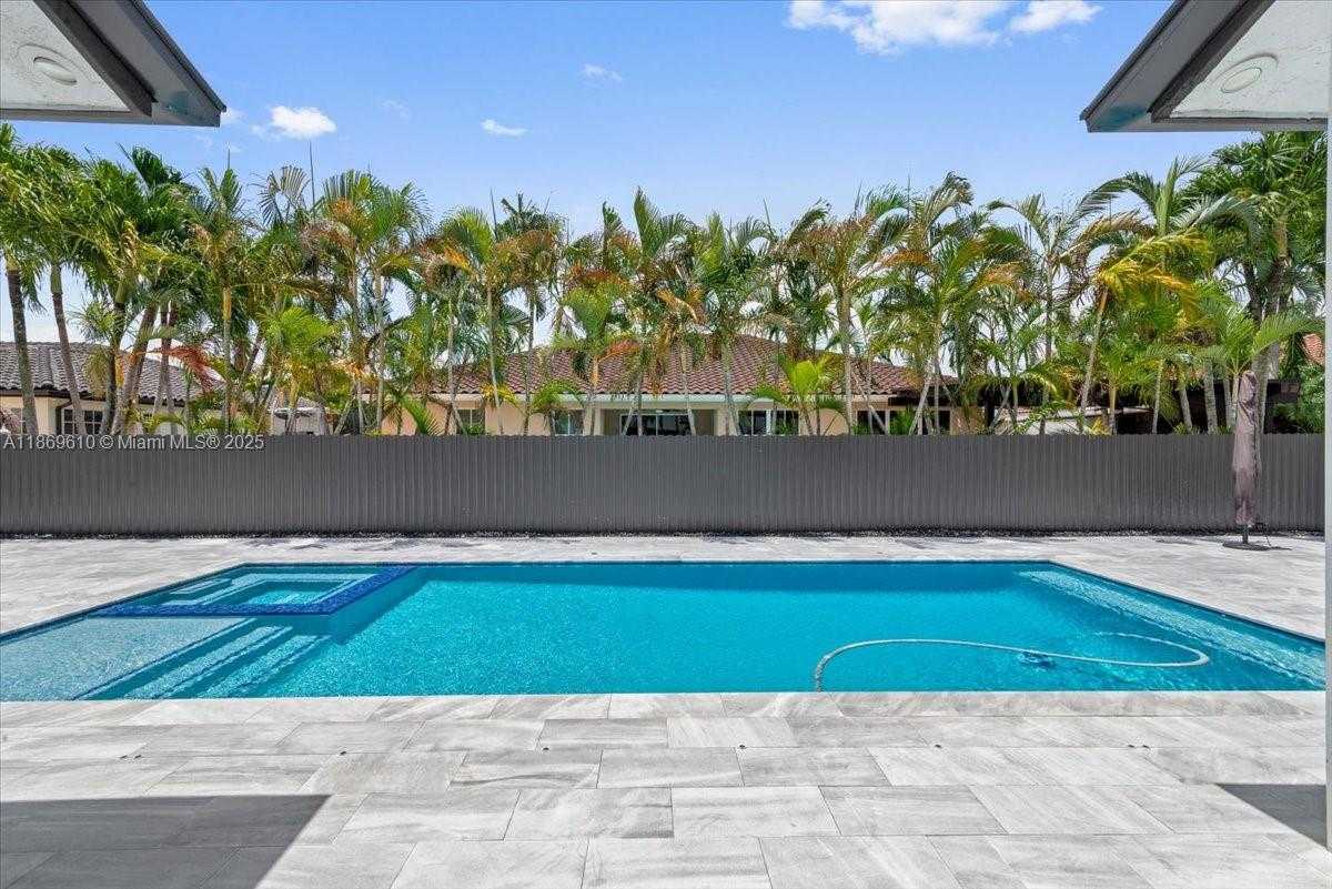 Small Image of 16234 SOUTH WEST 48 TERRACE, Miami Number 16