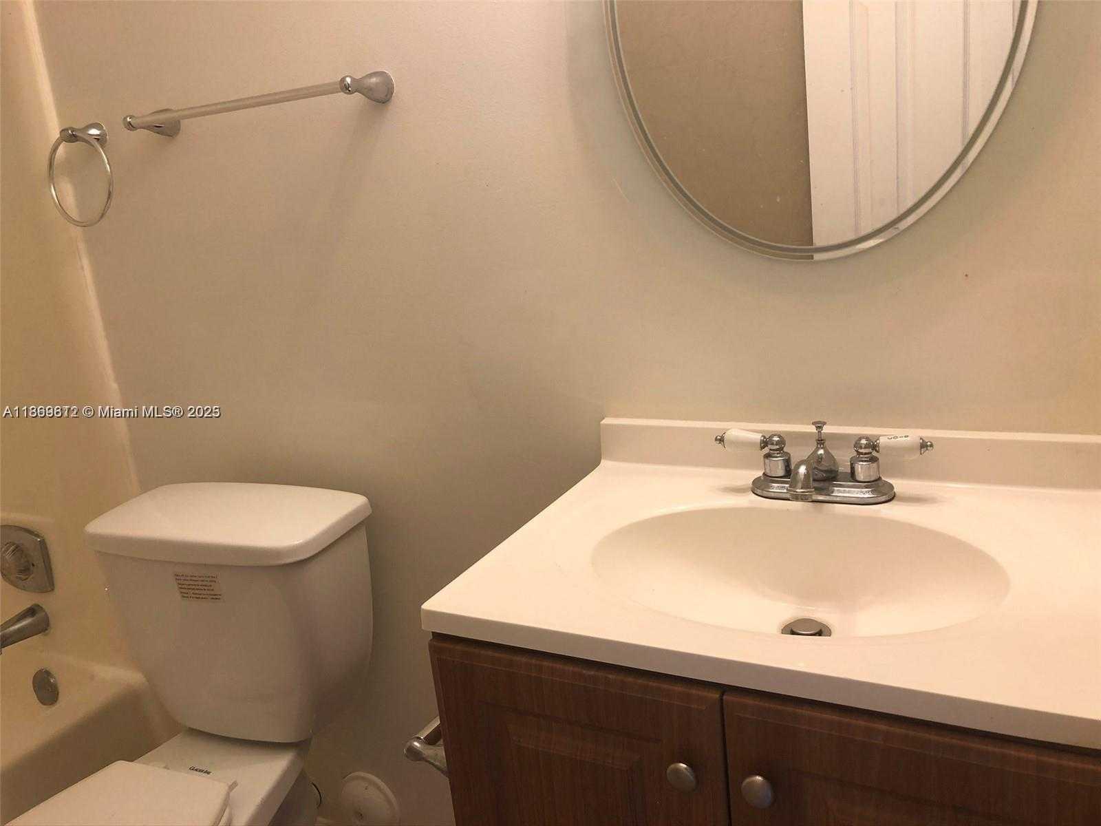Small Image of 7215 SOUTH WEST 11TH CT, North Lauderdale Number 17