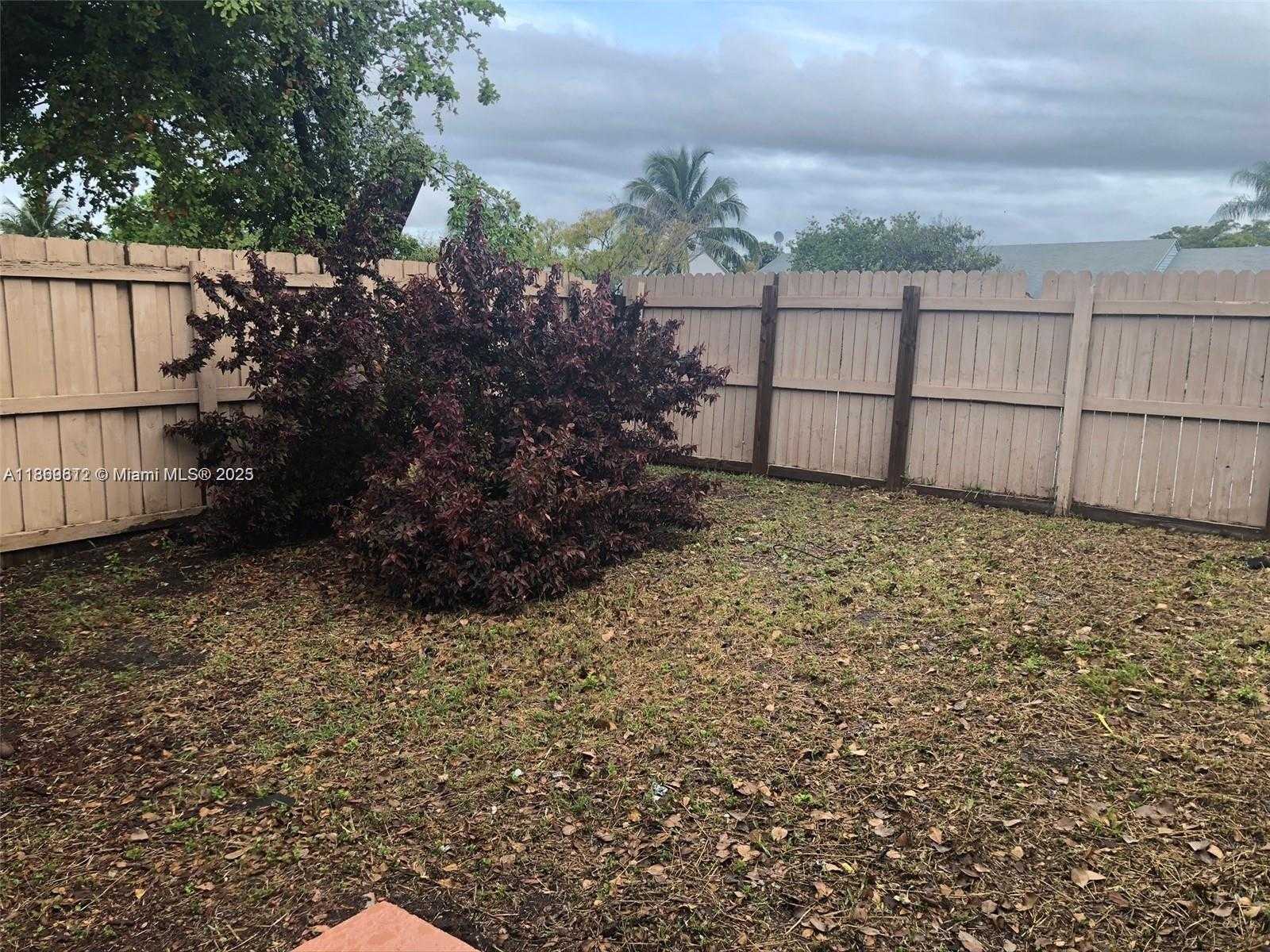 Small Image of 7215 SOUTH WEST 11TH CT, North Lauderdale Number 21