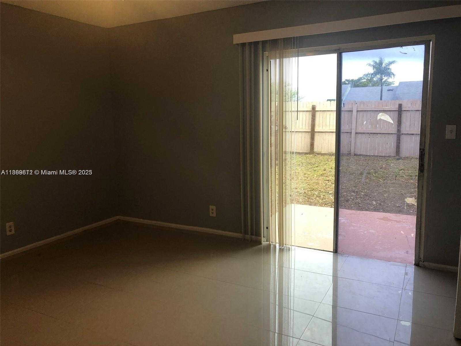 Small Image of 7215 SOUTH WEST 11TH CT, North Lauderdale Number 5