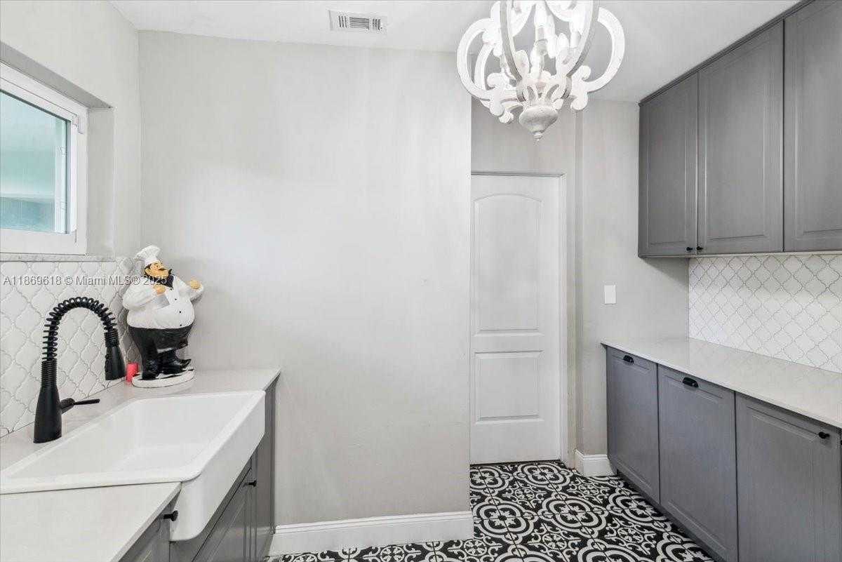 Small Image of 17300 SOUTH WEST 294TH ST, Homestead Number 17
