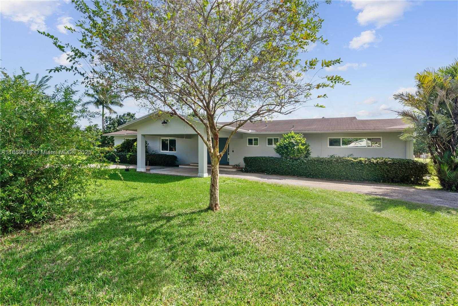 Small Image of 17300 SOUTH WEST 294TH ST, Homestead Number 3