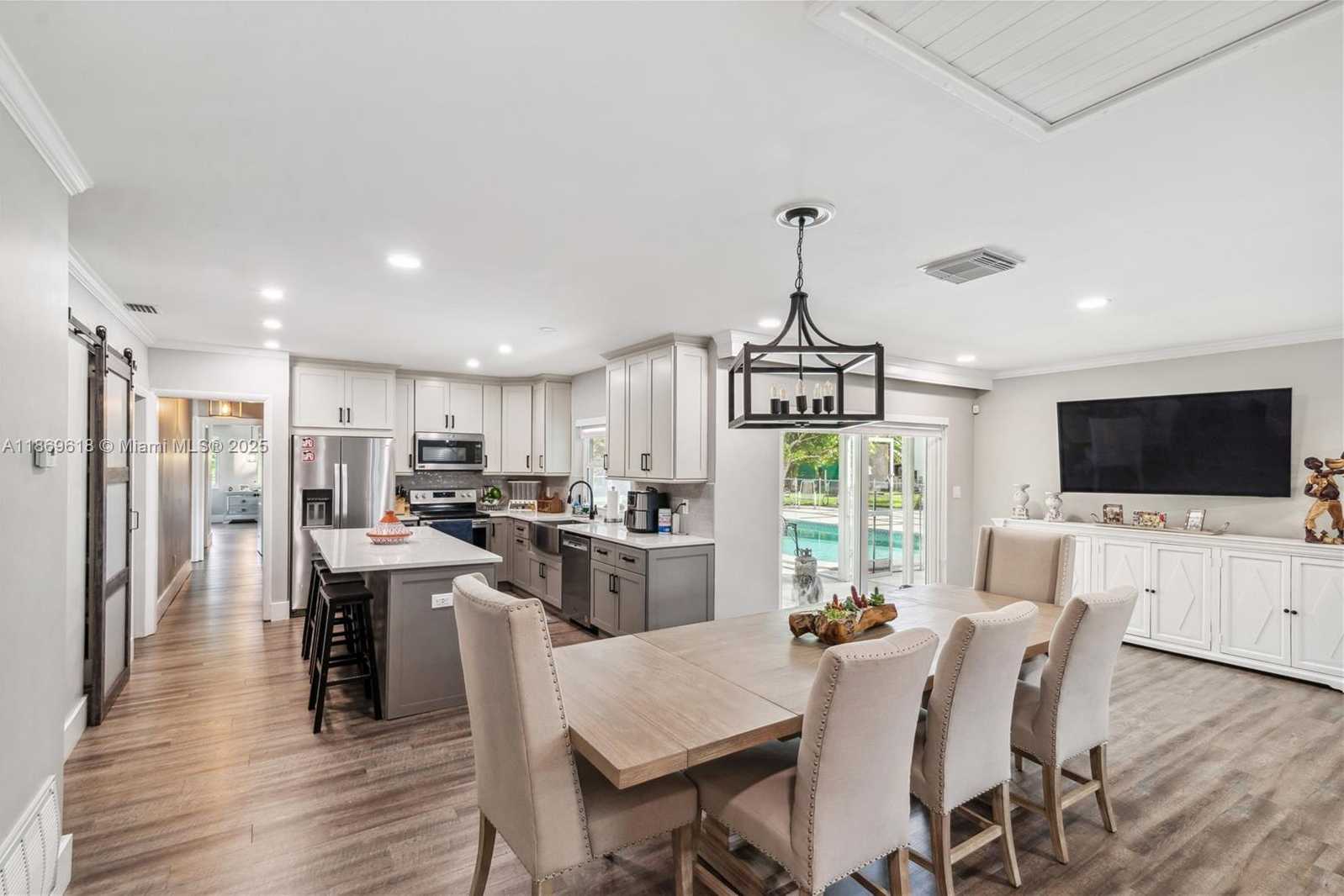 Small Image of 17300 SOUTH WEST 294TH ST, Homestead Number 4