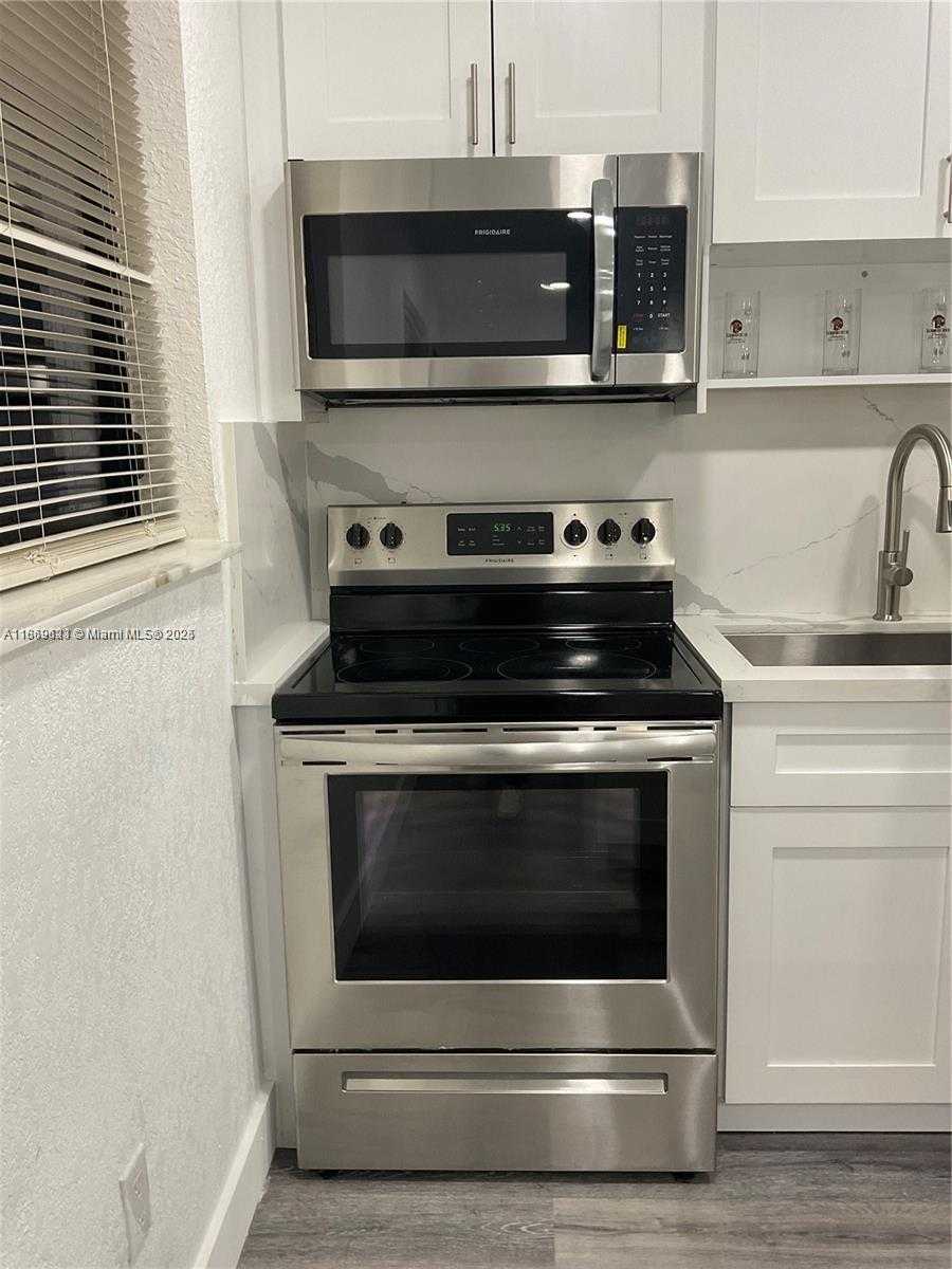 Small Image of 1971 WEST 2ND AVE, Hialeah Number 9