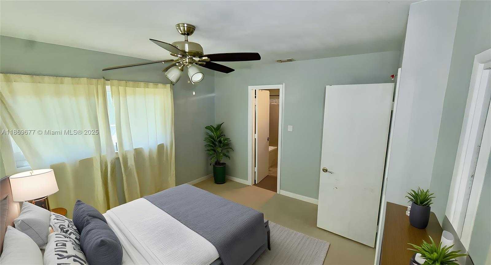 Small Image of 217 SOUTH 57TH TER, Hollywood Number 11