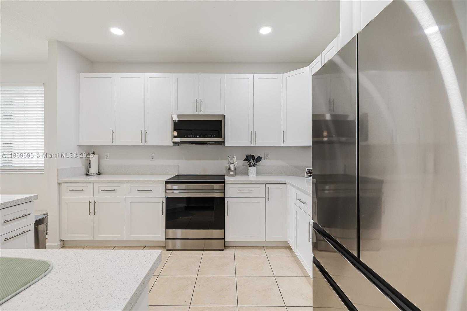 Small Image of 27381 SOUTH WEST 139TH PL, Homestead Number 17
