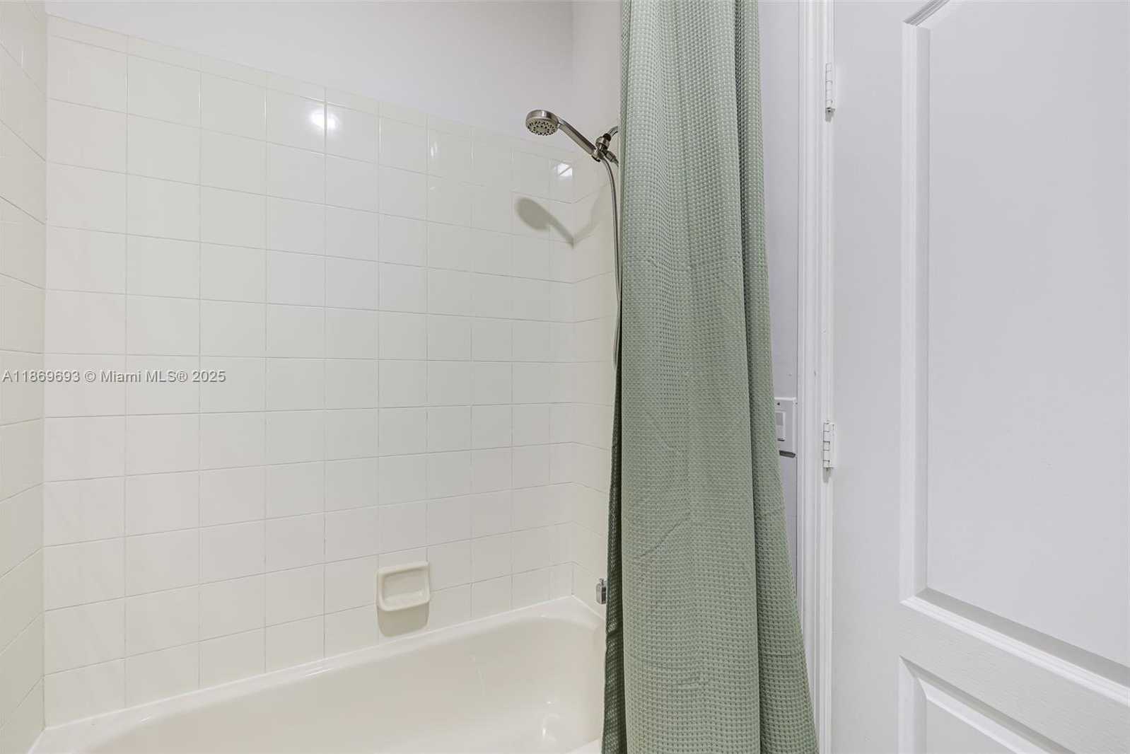Small Image of 27381 SOUTH WEST 139TH PL, Homestead Number 22