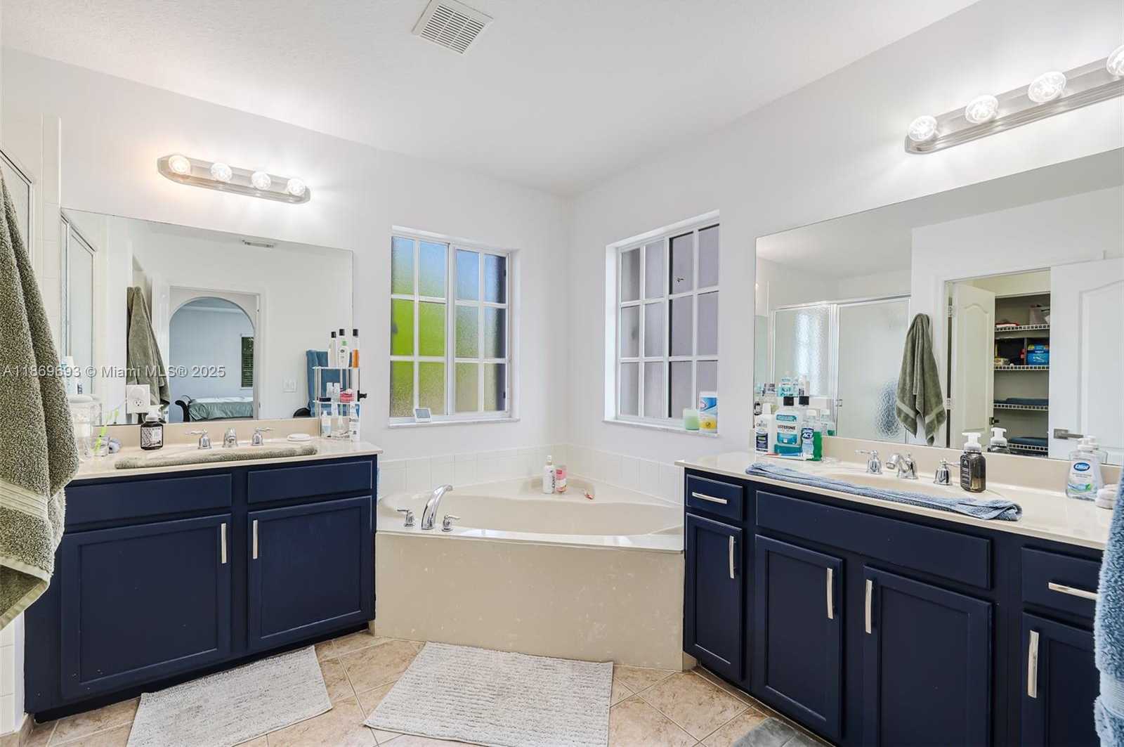 Small Image of 27381 SOUTH WEST 139TH PL, Homestead Number 34