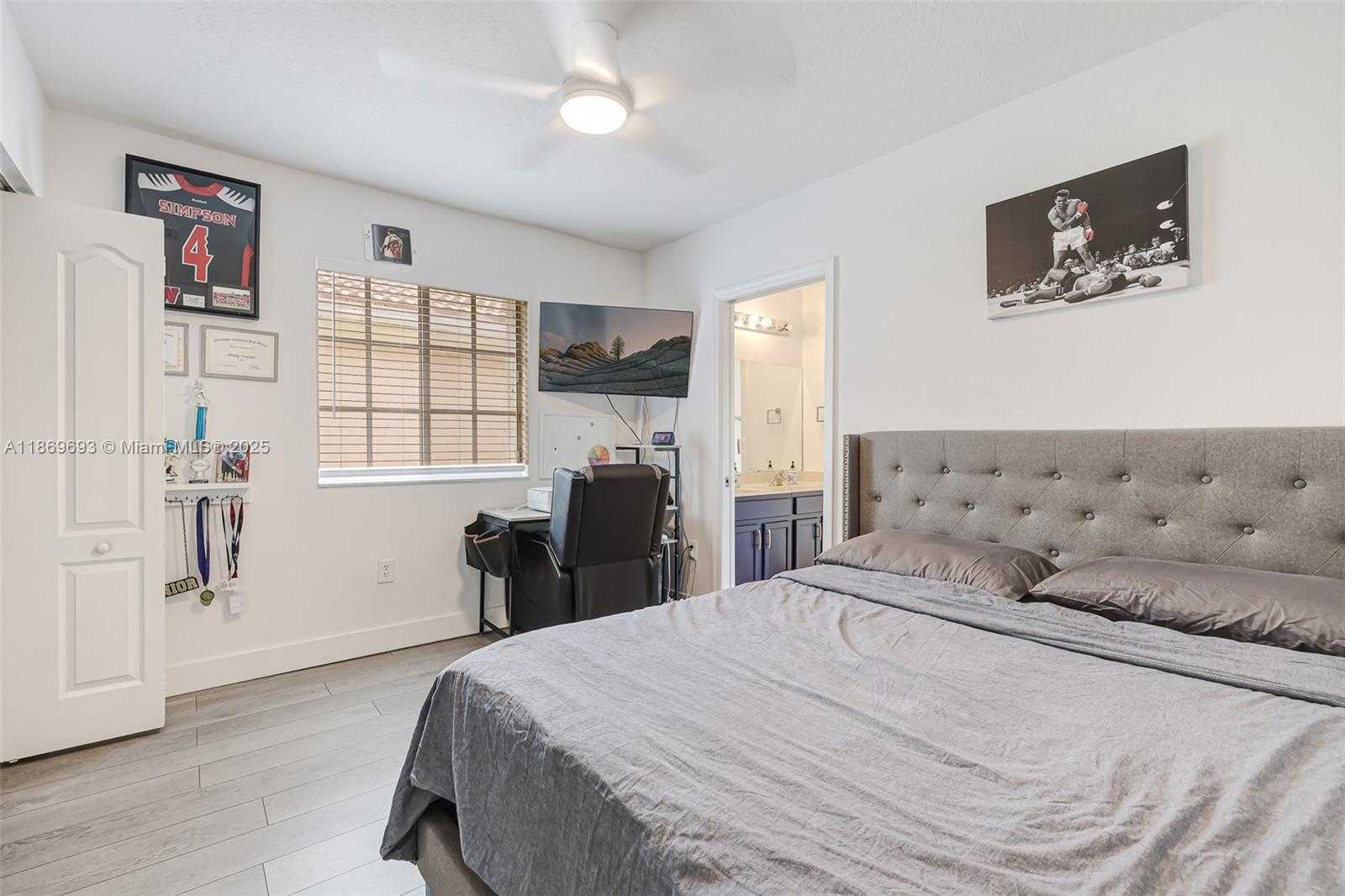 Small Image of 27381 SOUTH WEST 139TH PL, Homestead Number 41