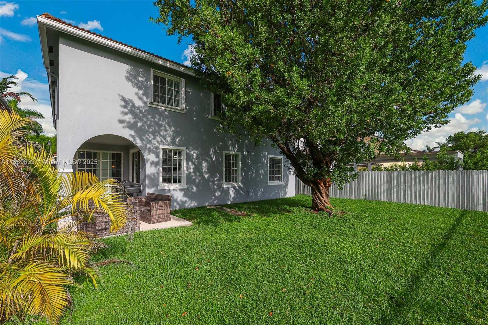 Small Image of 27381 SOUTH WEST 139TH PL, Homestead Number 49