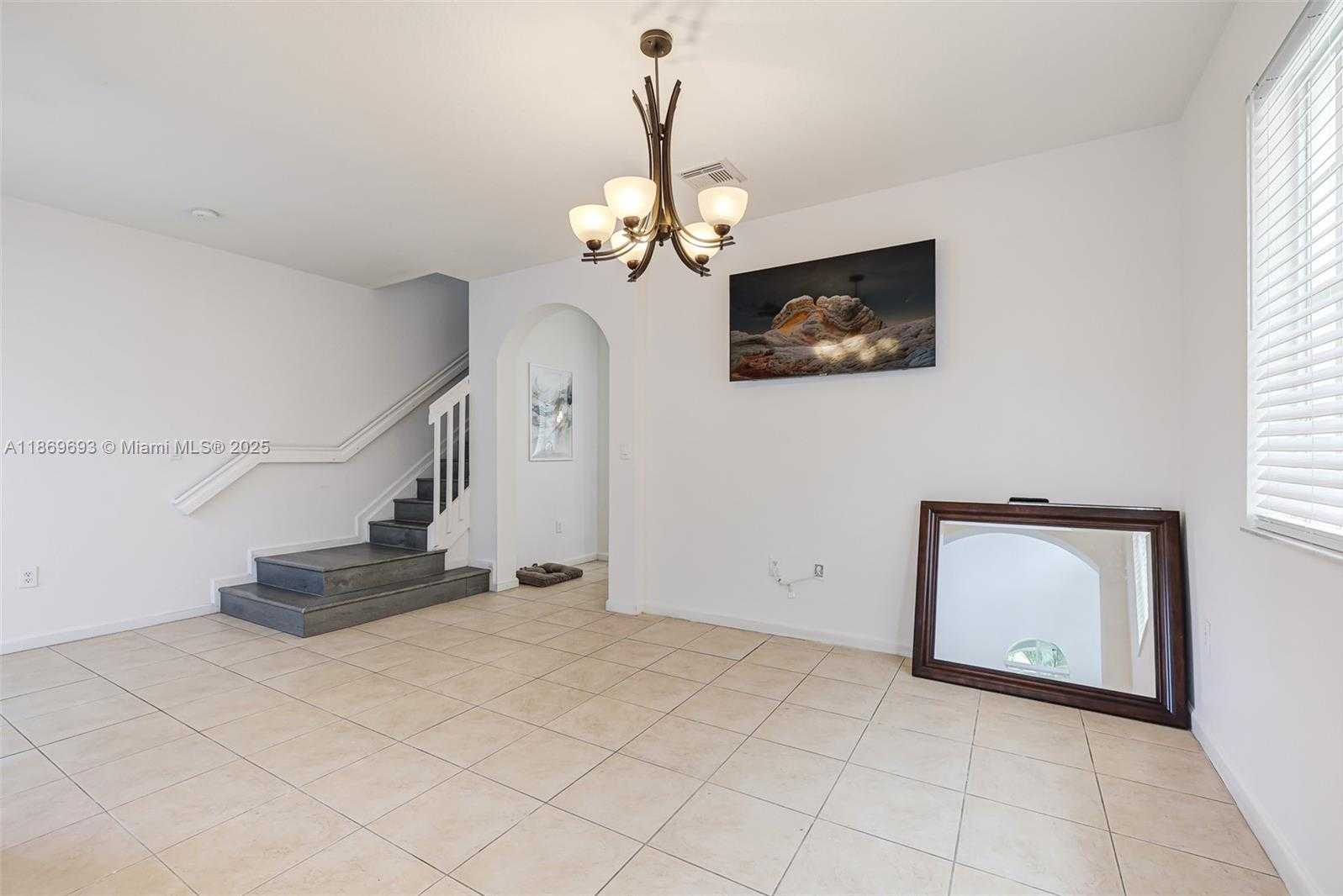 Small Image of 27381 SOUTH WEST 139TH PL, Homestead Number 8