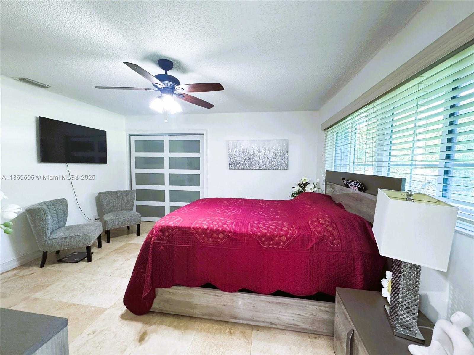 Small Image of 14691 SOUTH WEST 20TH ST, Davie Number 20