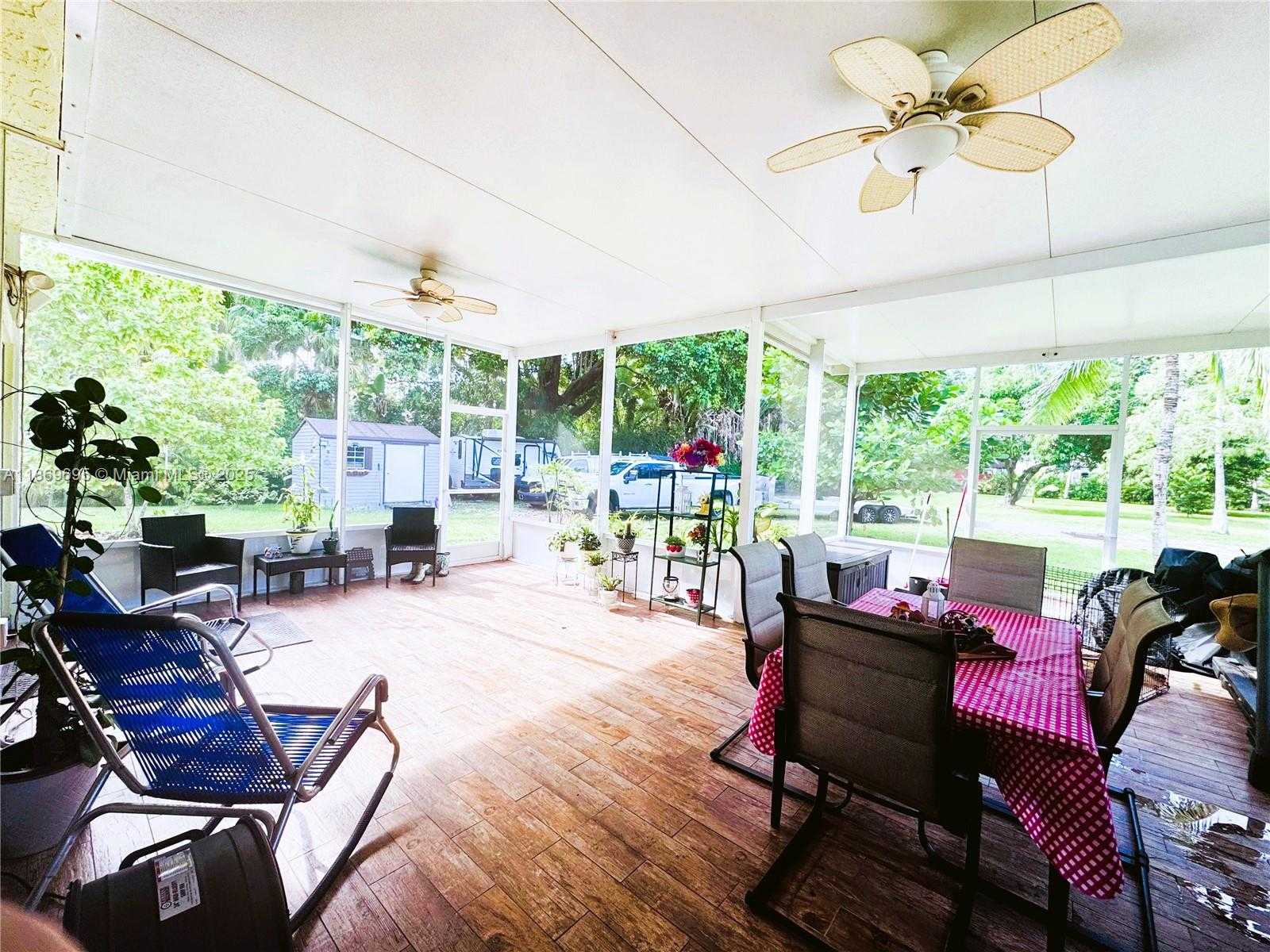 Small Image of 14691 SOUTH WEST 20TH ST, Davie Number 36