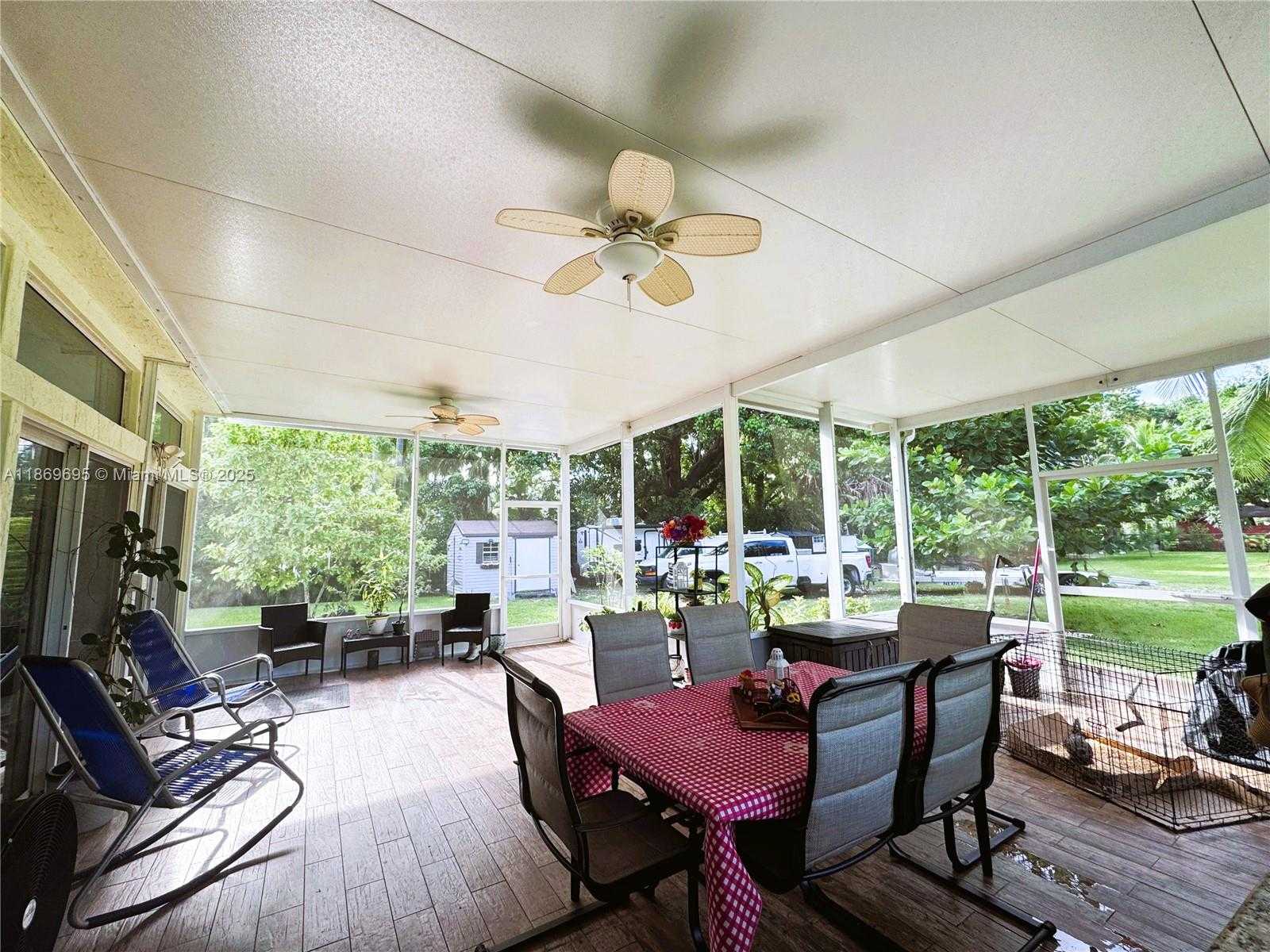 Small Image of 14691 SOUTH WEST 20TH ST, Davie Number 37