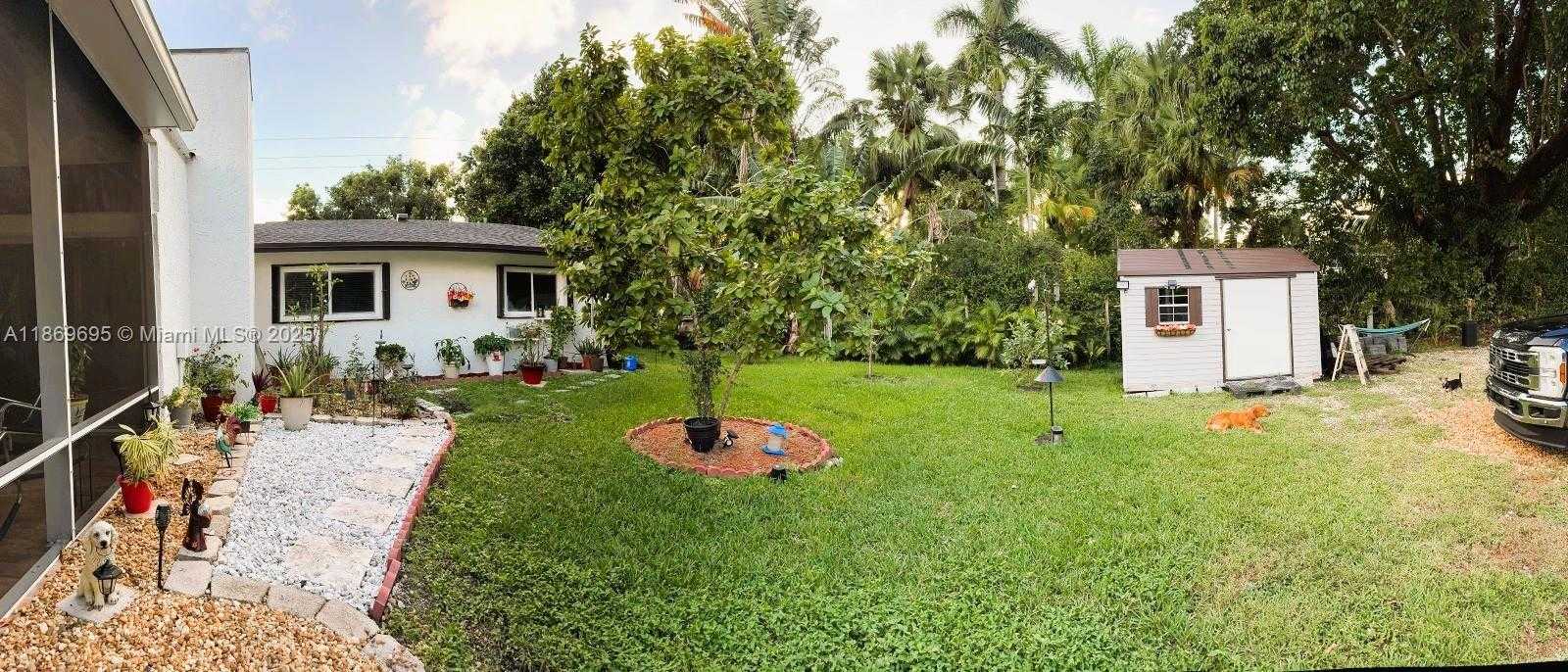 Small Image of 14691 SOUTH WEST 20TH ST, Davie Number 40