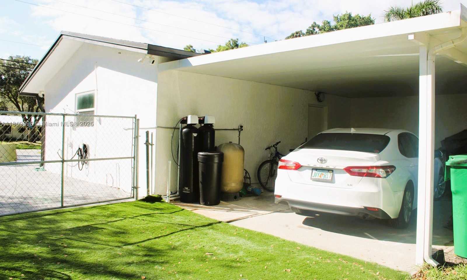 Small Image of 14691 SOUTH WEST 20TH ST, Davie Number 42