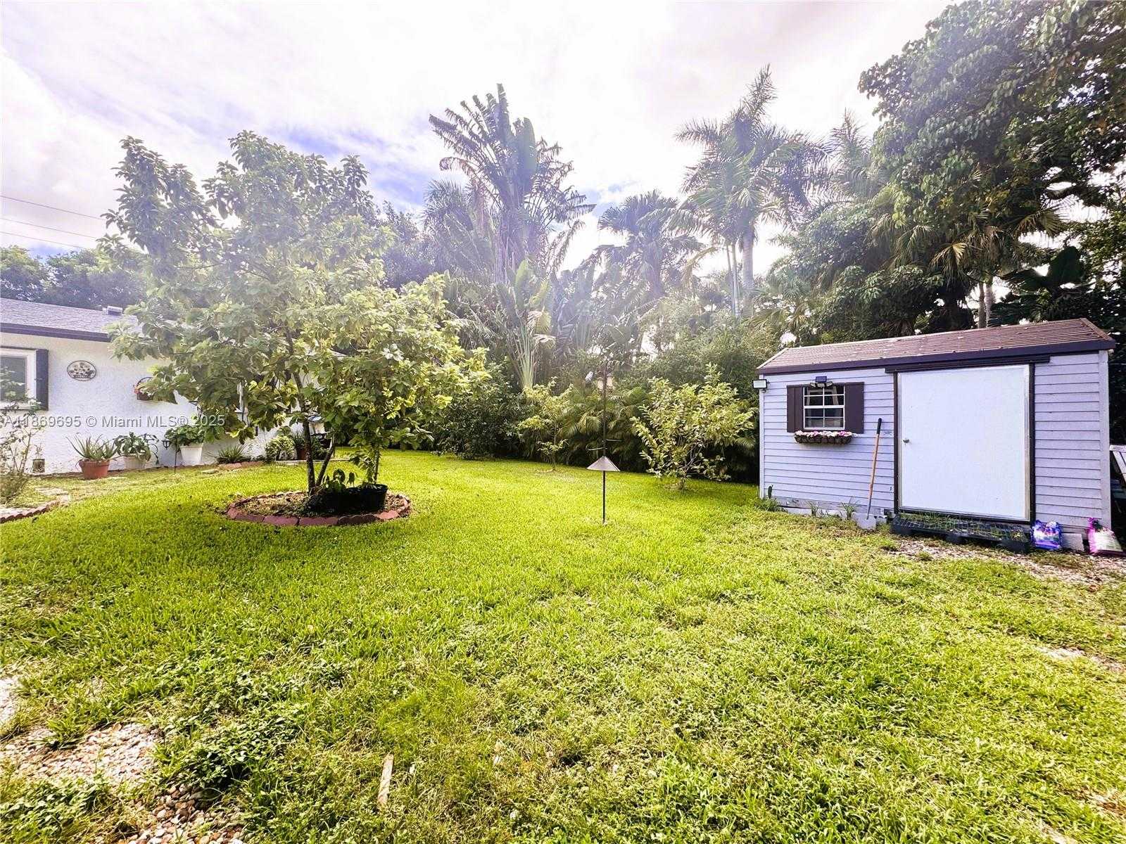 Small Image of 14691 SOUTH WEST 20TH ST, Davie Number 48
