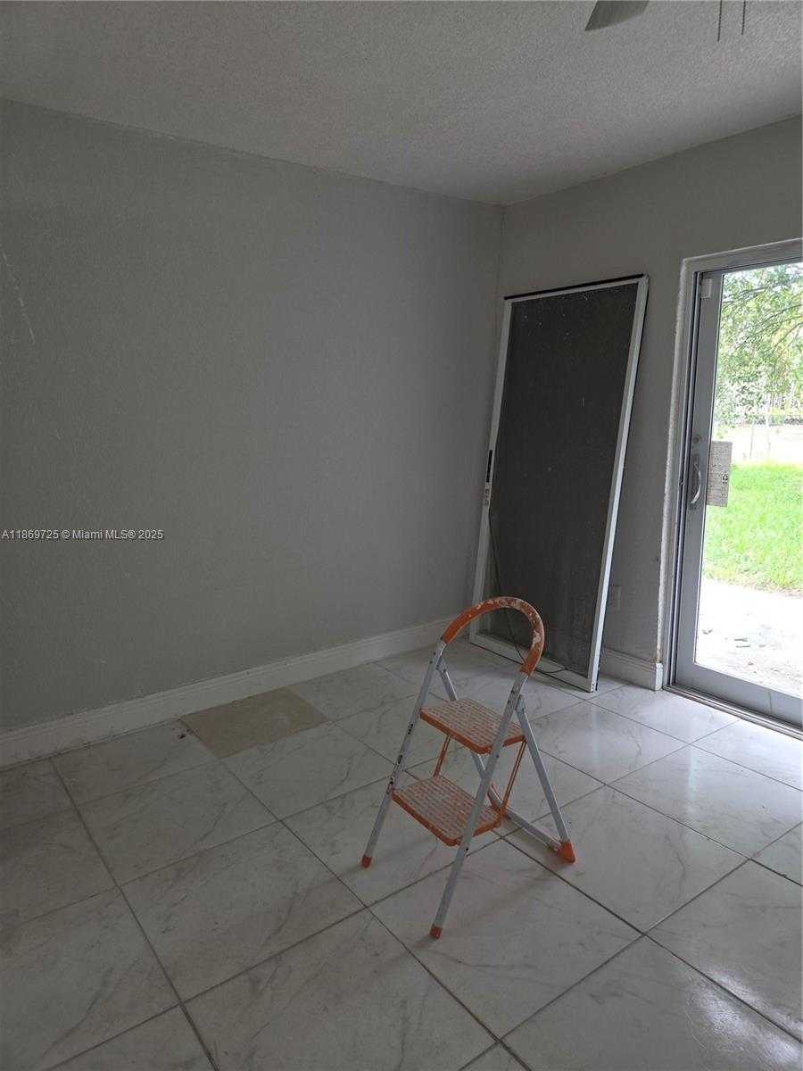 Small Image of 3000 NORTH WEST 8TH CT, Fort Lauderdale Number 10