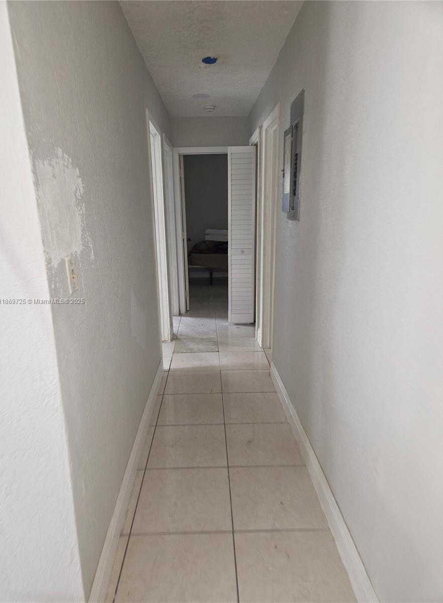 Small Image of 3000 NORTH WEST 8TH CT, Fort Lauderdale Number 20