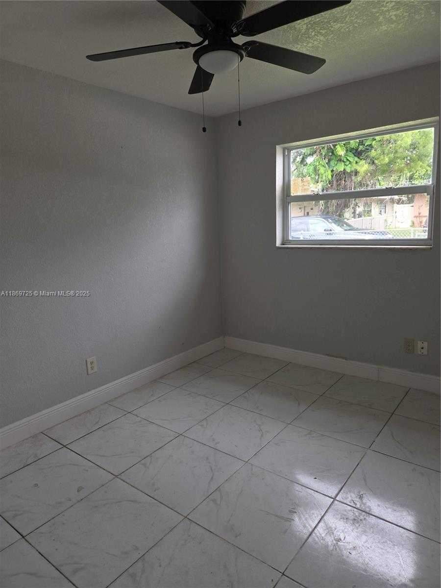 Small Image of 3000 NORTH WEST 8TH CT, Fort Lauderdale Number 24