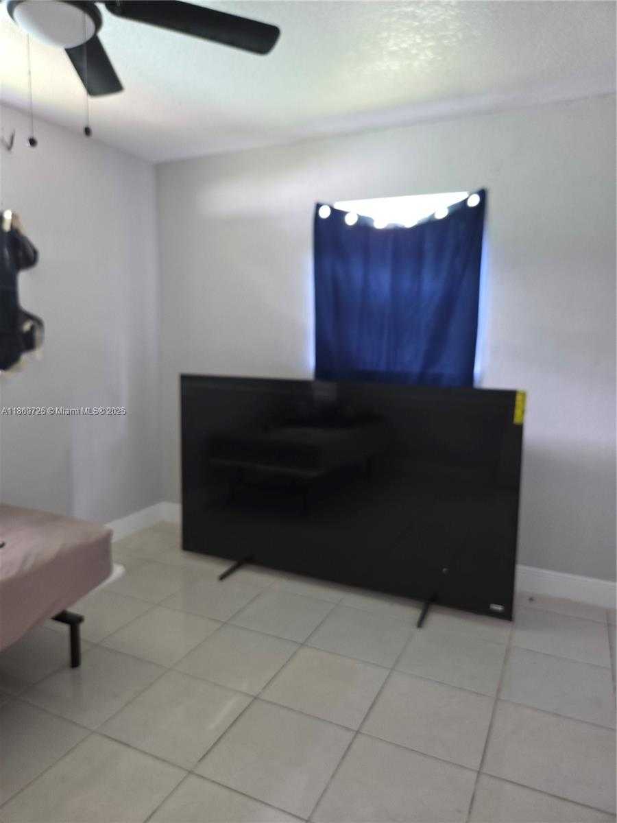 Small Image of 3000 NORTH WEST 8TH CT, Fort Lauderdale Number 30