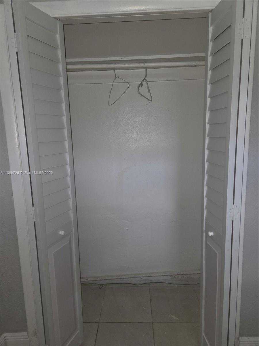 Small Image of 3000 NORTH WEST 8TH CT, Fort Lauderdale Number 31