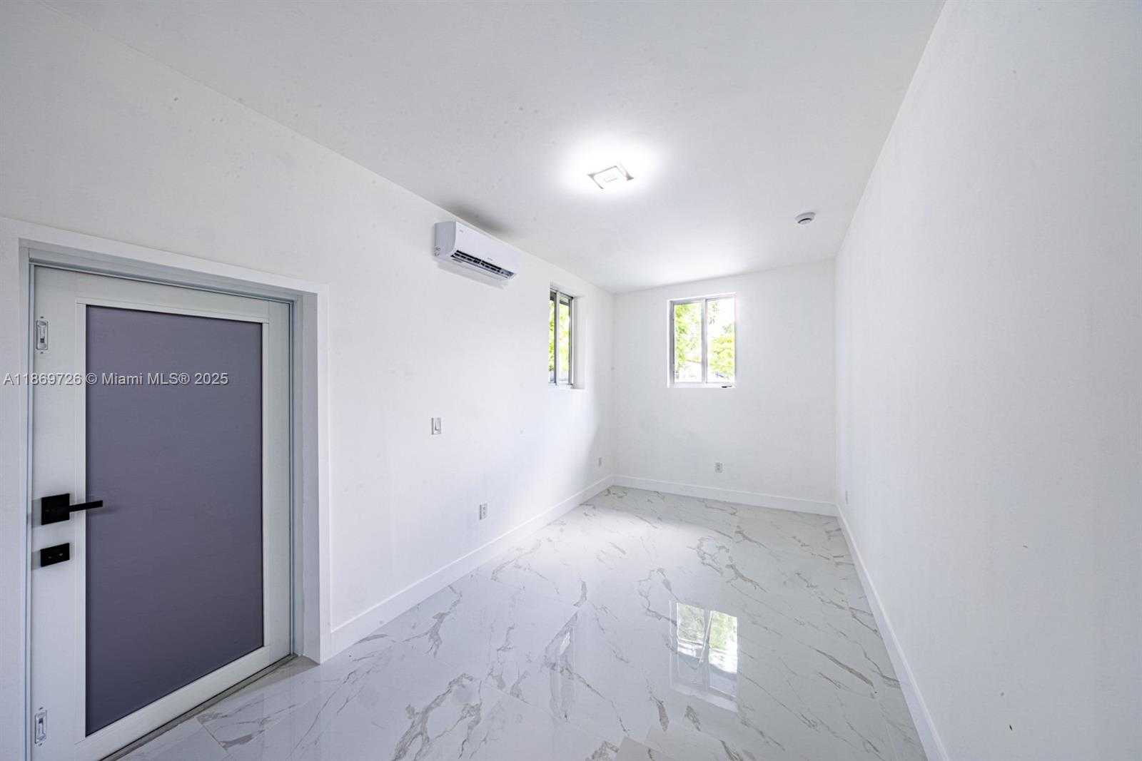 Small Image of 910 NORTH WEST 133RD ST, North Miami Number 22