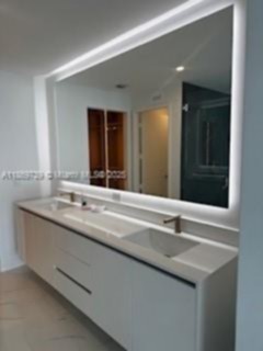 Small Image of 700 NORTH EAST 24 TH 2206, Miami Number 20