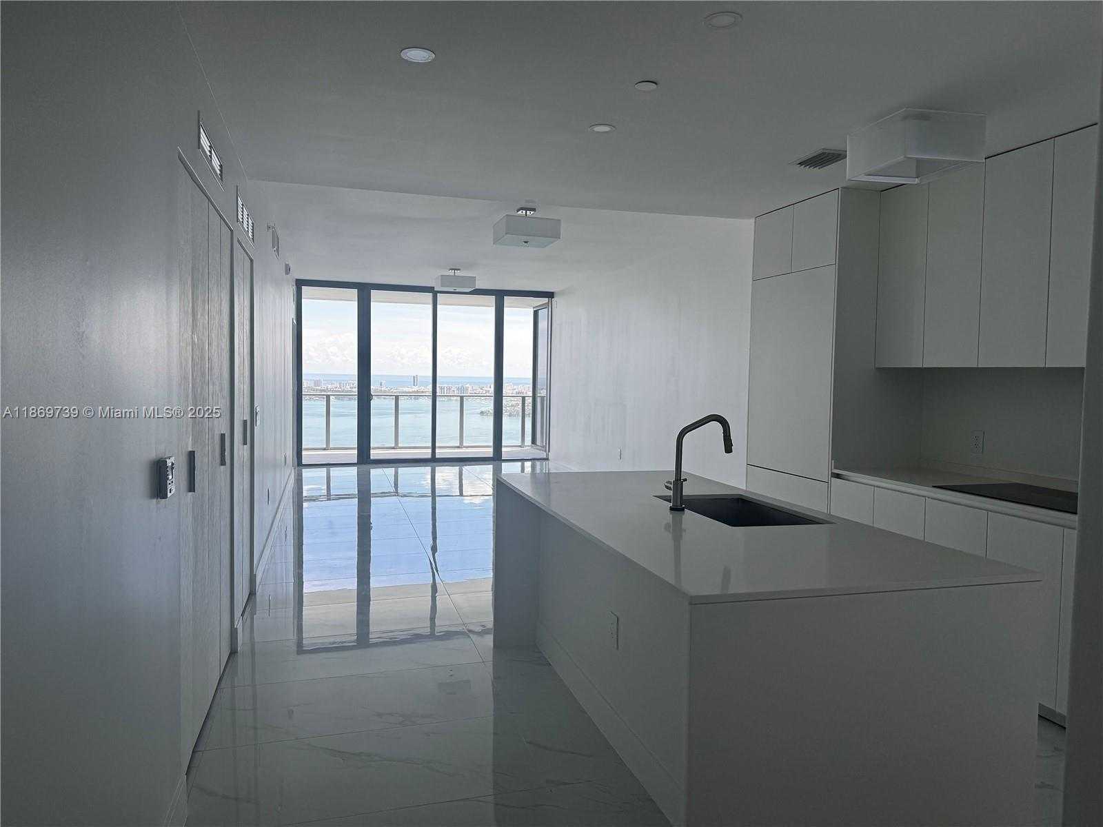Small Image of 700 NORTH EAST 24 TH 2206, Miami Number 6